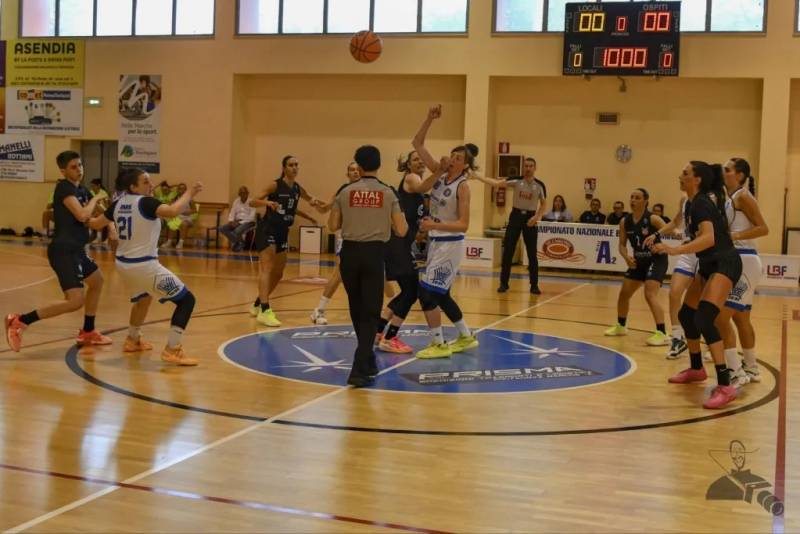 La Bagalier Feba Civitanova Marche saluta l'A2. Torino Teen Basket vince 53-56 