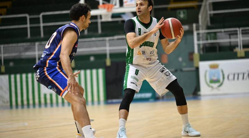 La Scandone Avellino con le unghie e con i denti si prende gara 2. A Monopoli si decide la finalista