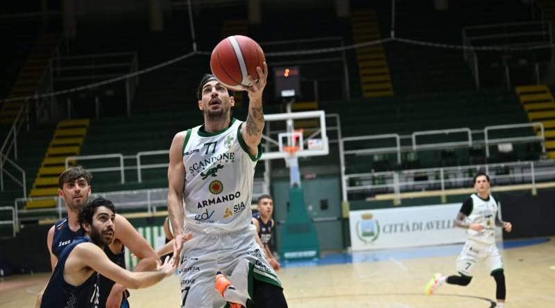 Il Del Mauro è un fortino: la Scandone Avellino firma la 10a vittoria consecutiva, Tiber Roma k.o. 