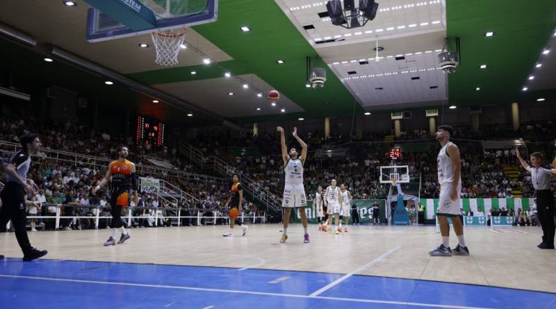 La Viola Reggio Calabria espugna il Del Mauro: la finale si deciderà a Reggio Calabria