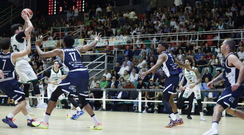 Scandone dominante, Matera al tappeto: i lupi volano in finale playoff 
