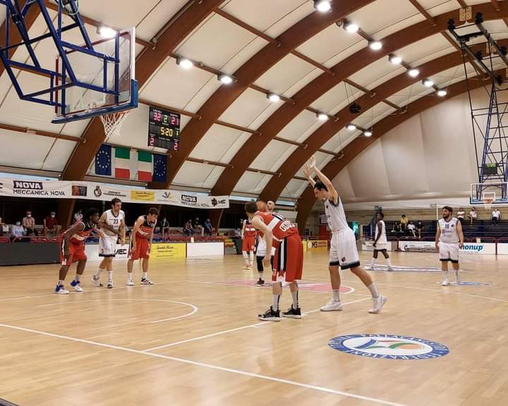 Commento di Redazione PlayBasket