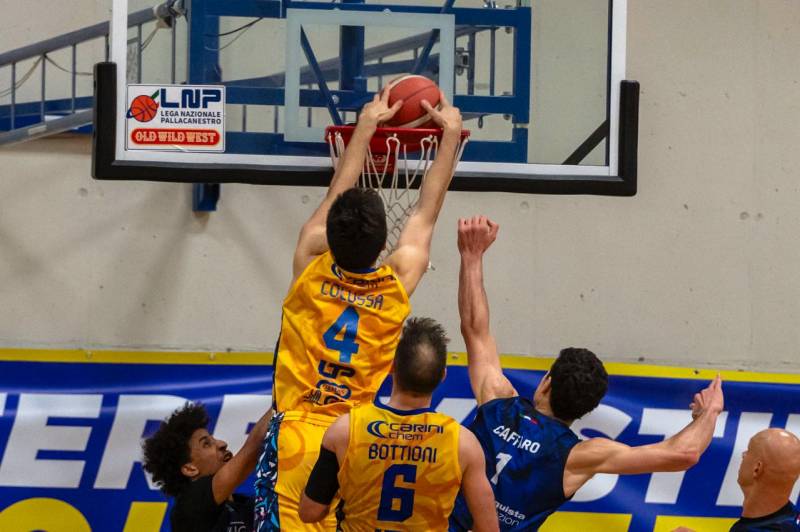 Latina chiude la serie sullo 0-3, ai Bees non riesce la rimonta. Al PalArquato è 73-78 