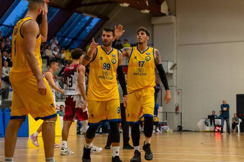 Fiorenzuola Bees: a Castell'Arquato un nuovo debutto stagionale contro la Real Sebastiani Rieti