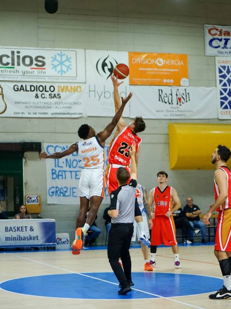 I Bears espugnano il Palastefani, battuti i Giants 71-74 