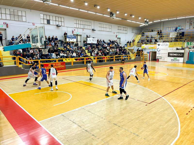 La BioTre Servizi PSE lotta ma non basta: Osimo resta imbattuta, 76-68 