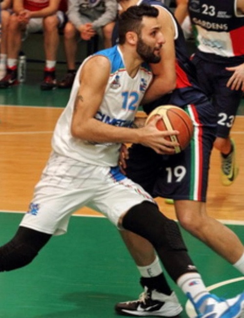 Luigi Totaro è il quarto tassello in serie D Luigi Totaro è il quarto tassello in serie D