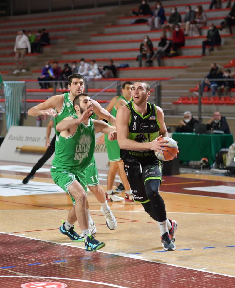 I Raggisolaris perdono ad Ancona I Raggisolaris perdono ad Ancona