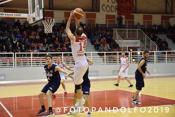 La Bluenergy Group vince gara 2 contro Latisana e vola in finale! La Bluenergy Group vince gara 2 contro Latisana e vola in finale!