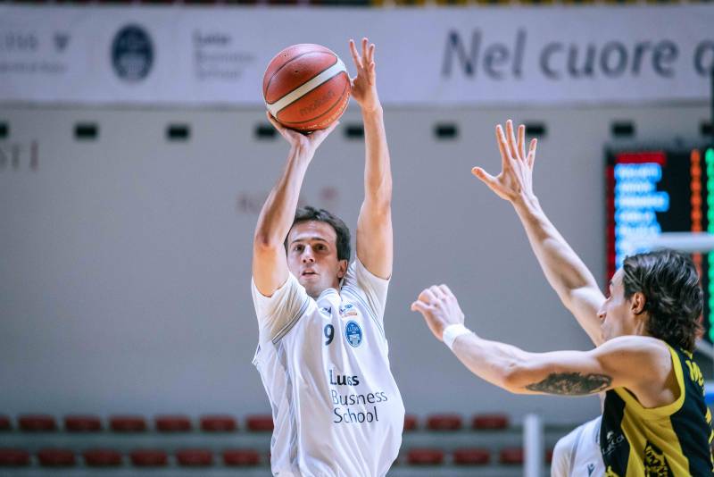 La Luiss Basket non chiude la rimonta nell'ultimo quarto e viene sconfitta dalla Virtus Imola 