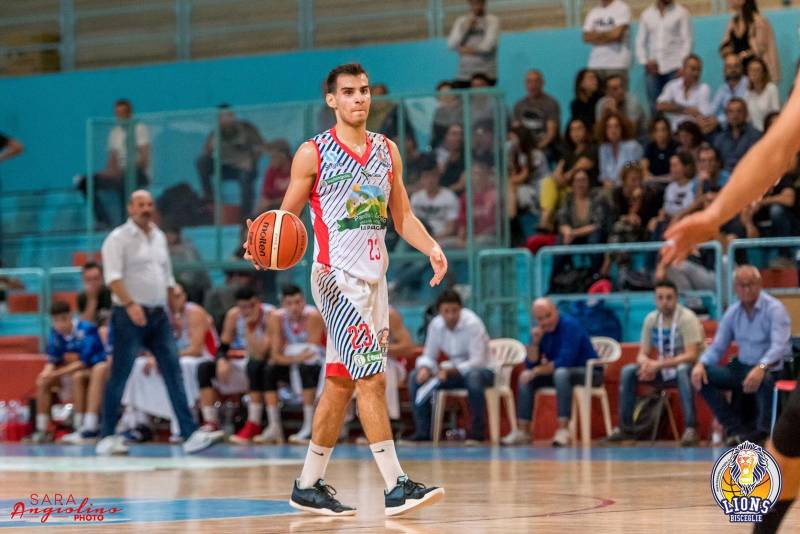 Cesare Zugno resta ai Lions Bisceglie Cesare Zugno resta ai Lions Bisceglie