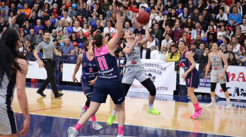 Magnolia, contro Bologna una prova di gran cuore: ma il cammino si ferma in semifinale Magnolia, contro Bologna una prova di gran cuore: ma il cammino si ferma in semifinale