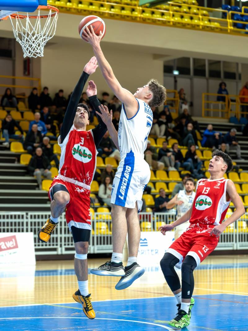 I Frentani tengono solida la vetta 