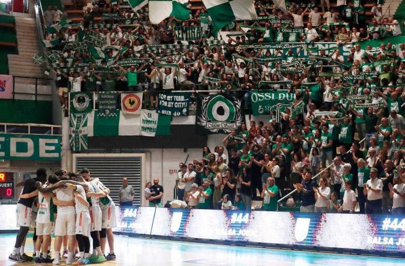 Note di Siena Mens Sana Basketball fa sua gara 1 di semifinale contro USE 