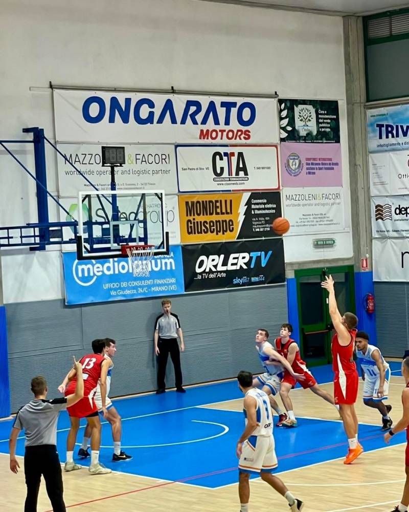 Basket Salzano 03, buona la prima: vittoria nel derby nella prima uscita stagionale in Serie C Unica 