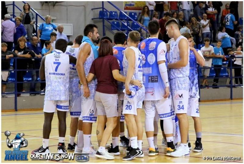 Sconfitta al sapore di beffa per la Silac a Mola di Bari