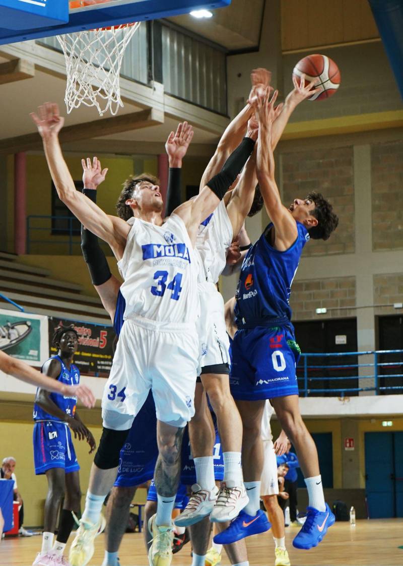 Mola non ingrana, Milazzo espugna il PalaPinto 