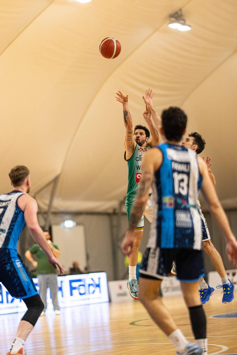 L'aria di casa fa bene alla Climaway: Molfetta ko 67-55