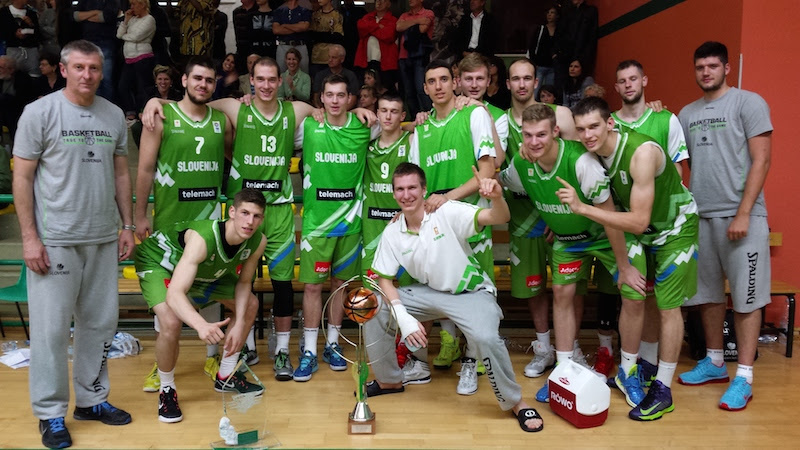 Memorial_Vigilio_De_Silvestro_Trofeo_Bepi_Meneghin_2014_Slovenia_Campione.jpg Memorial_Vigilio_De_Silvestro_Trofeo_Bepi_Meneghin_2014_Slovenia_Campione.jpg