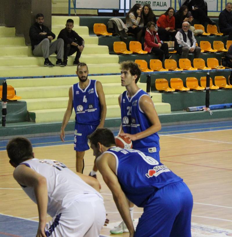 Secondo tempo da incubo: biancazzurro k.o. ad Isernia
