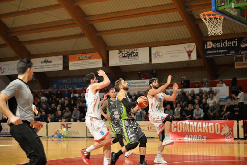 Euforia SInermatic, Dordei sulla sirena regala il derby ad Ozzano Euforia SInermatic, Dordei sulla sirena regala il derby ad Ozzano
