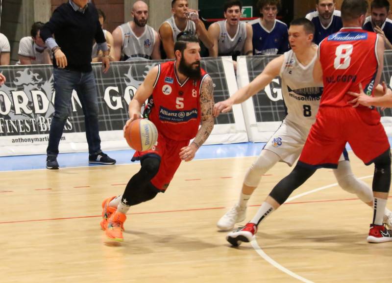 Il Bologna Basket 2016 cede  al supplementare con Olginate: 99-94 