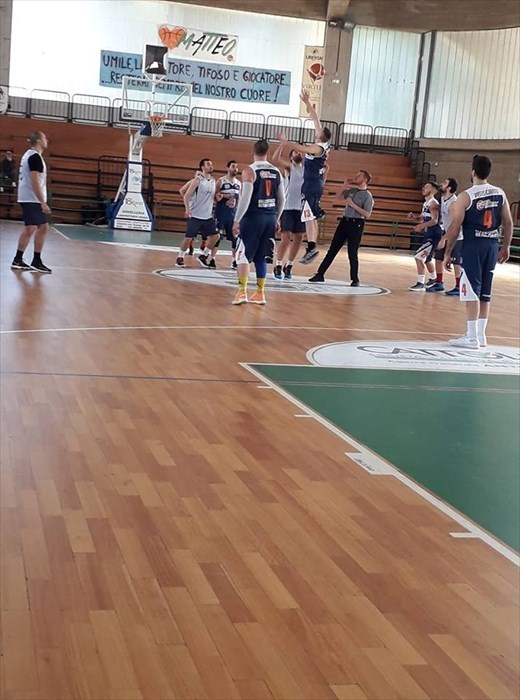La Fiore di Puglia Ruvo perde il derby con la Virtus Corato La Fiore di Puglia Ruvo perde il derby con la Virtus Corato