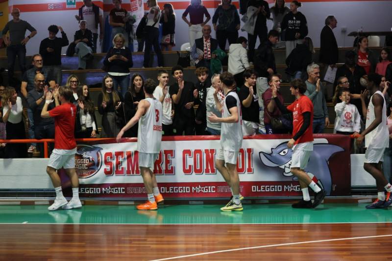 Oleggio Magic Basket, i primi due punti di casa arrivano contro Pavia 