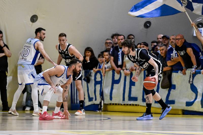 Playoff amari per la Rucker, la Pielle Livorno chiude la serie 3-0 