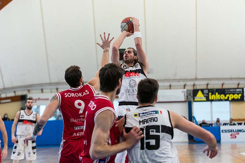 Atlante Eurobasket Roma sconfitta all'ultimo respiro dalla Lux Chieti