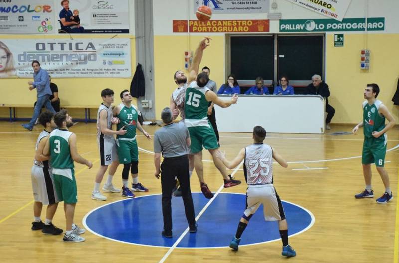 Pallacanestro Portogruaro batte Ideal Service Tarcento 74 a 69 Pallacanestro Portogruaro batte Ideal Service Tarcento 74 a 69