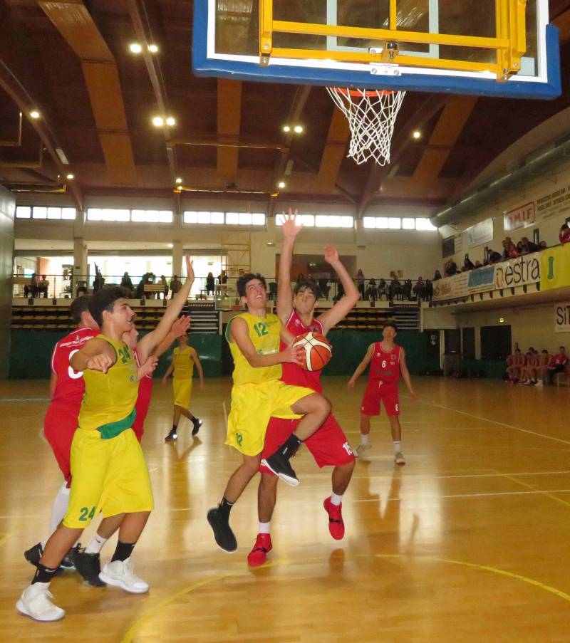 Bancacras cede nel finale a Prato