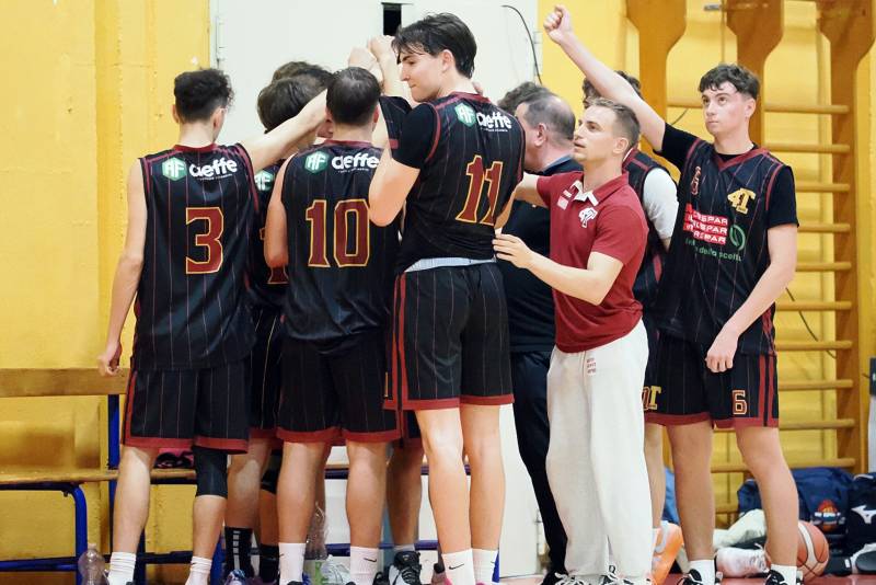 4a giornata | Happy Basket 82 – 78 Despar 4 Torri/Bondi Vis 2008