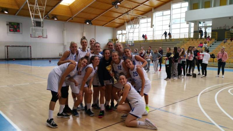 La Serie B femminile si aggiudica il torneo di Zasavje La Serie B femminile si aggiudica il torneo di Zasavje