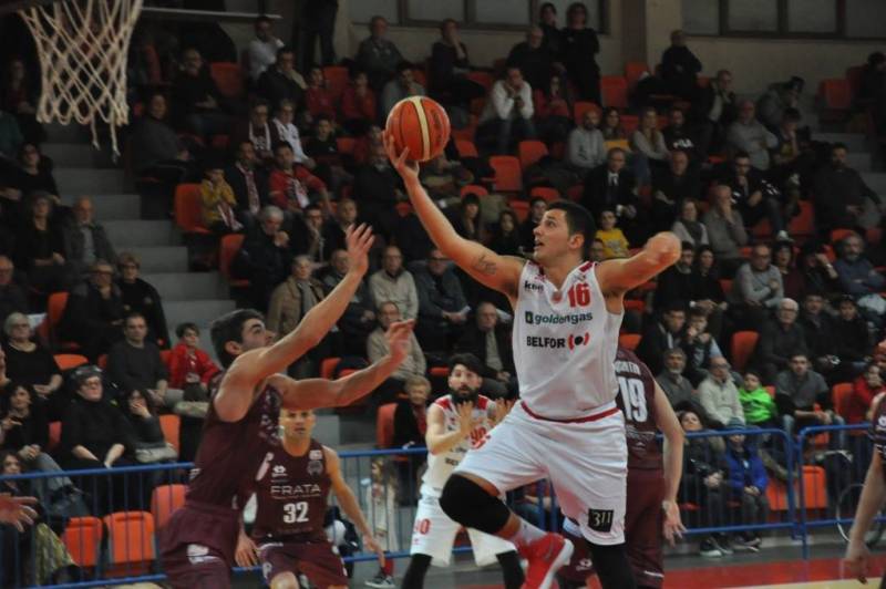 La Pallacanestro Goldengas Senigallia conferma Giacomo Gurini