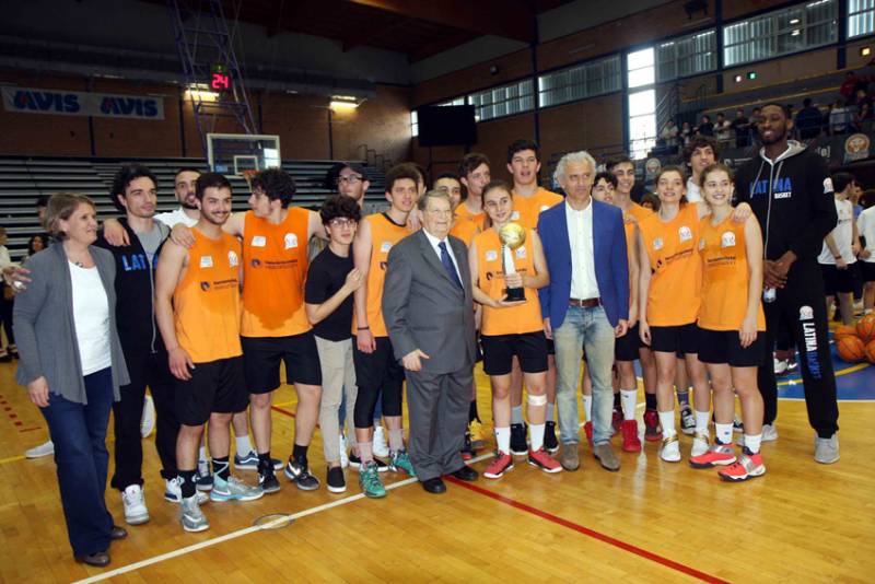 Il Liceo G. B. Grassi vince la prima edizione