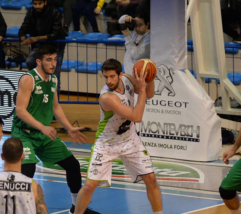 La Rekico vince il derby e si porta a due punti dalla vetta