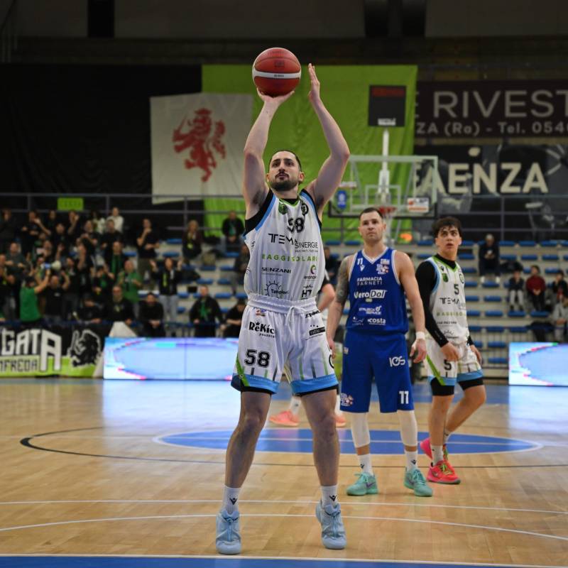 La Tema Sinergie lotta fino all'ultimo con la Pielle Livorno 