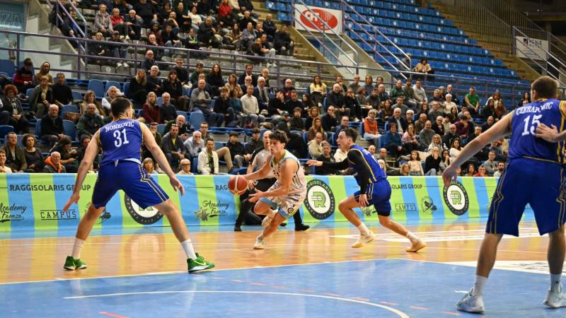 La Tema Sinergie supera Nocera 