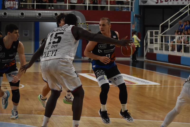 Latina tiene testa a Rieti per 35 minuti, ma cede nel finale 