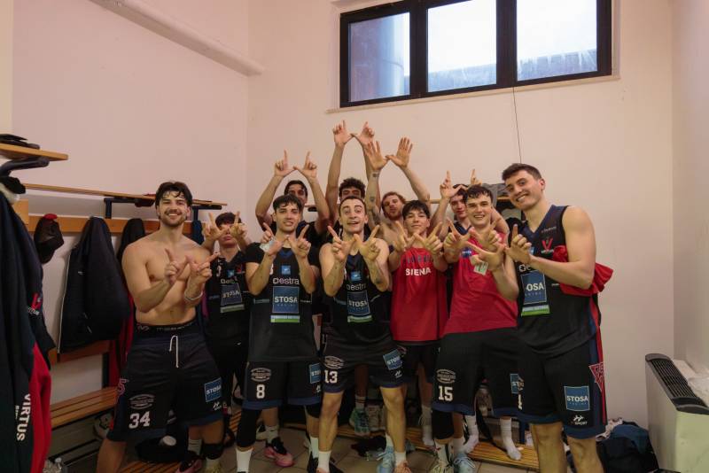 La Stosa Virtus Siena vince la bella a Recanati e passa ai quarti