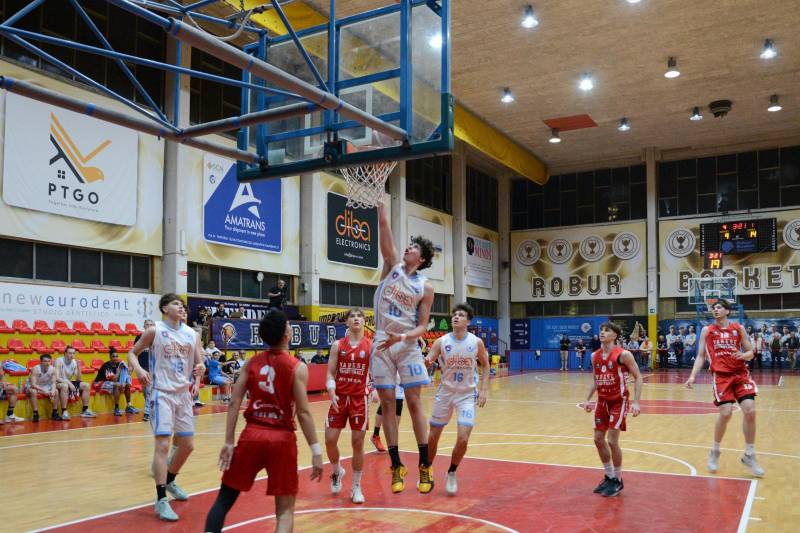 Robur Saronno, partita seria contro Campus all'ultima di campionato, ora testa ai playout!