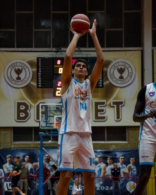 Diba Electronics Robur Basket Saronno vittoriosa all'esordio stagionale 