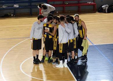 Terzo hurrà di fila: bel successo nel derby Terzo hurrà di fila: bel successo nel derby