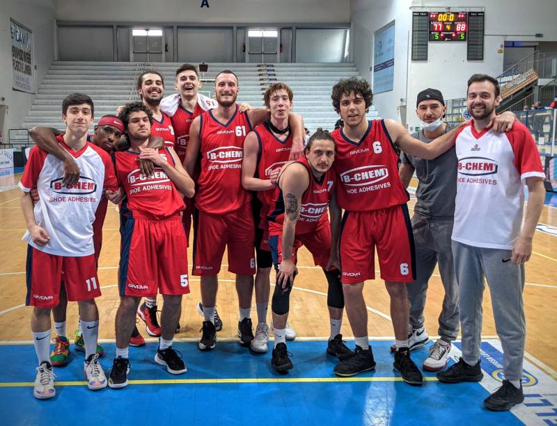 Primo importante successo per la B-Chem Virtus Basket che espugna Roseto