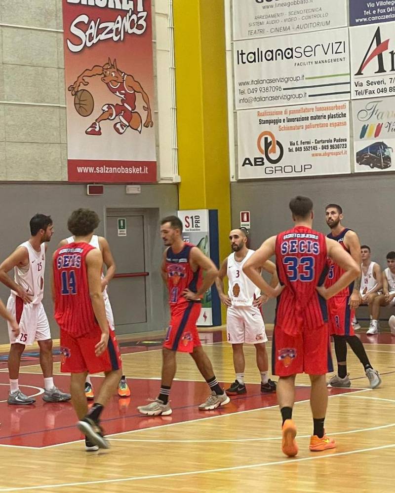 Questa è la Serie C...Nudi&Crudi Salzano 63 Secis Jesolo 77