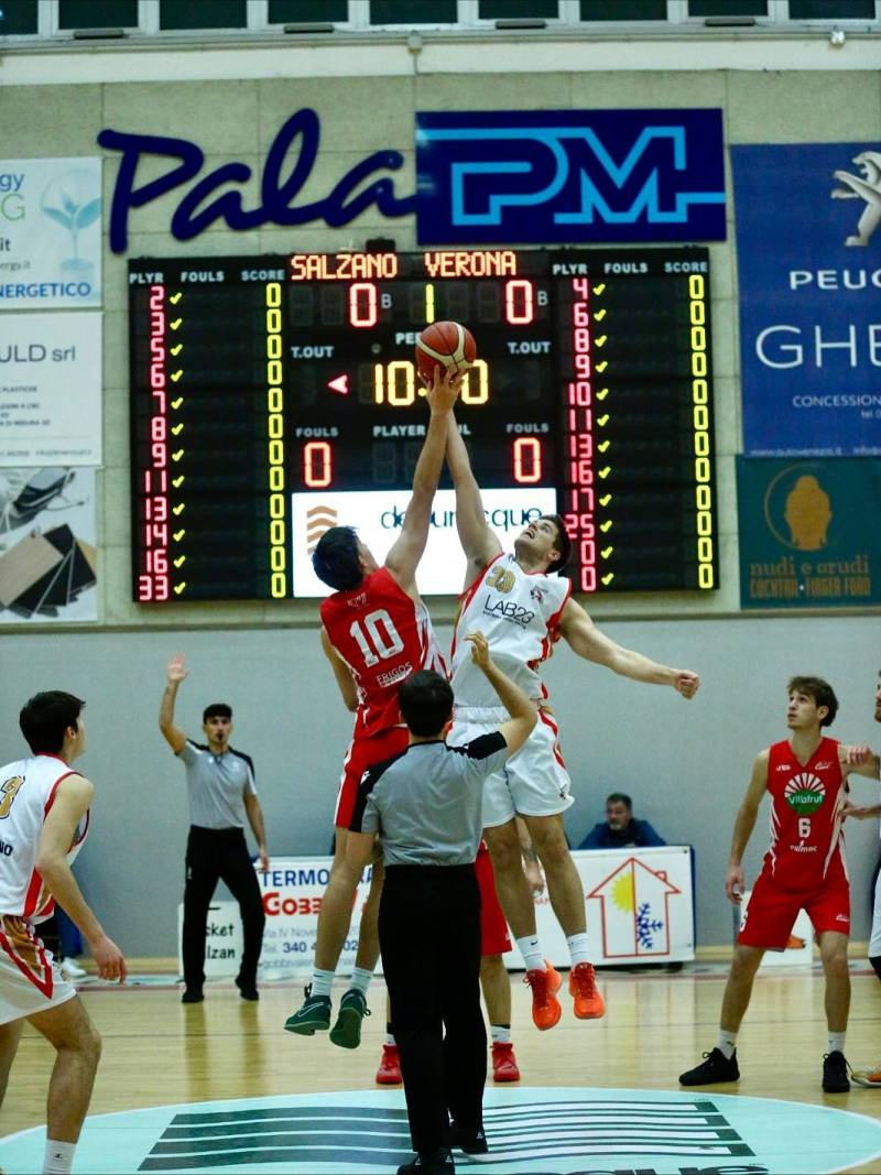 Niente da fare a Salzano per la Villafrut Cestistica 