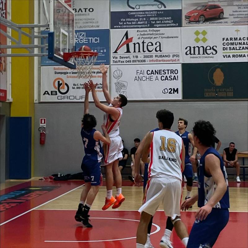 Lab23 Salzano prosegue la sua corsa: vittoria di carattere in una gara insidiosa 