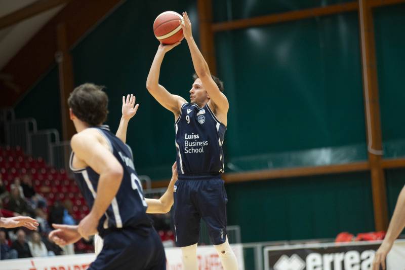 La Luiss Basket ritrova la vittoria con il successo a Chiusi 