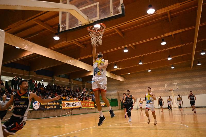 Basket School Messina - Tecnoeleva Adria Bari 65-57